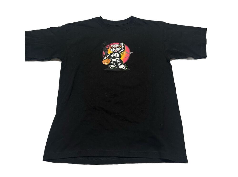 Bucees Buc-ees Halloween Glow in The Dark Spooky Stuff T-shirt YL Unisex